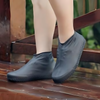 SchoenProtect – Stilvolle wasserdichte Schuhüberzieher für modischen Schutz